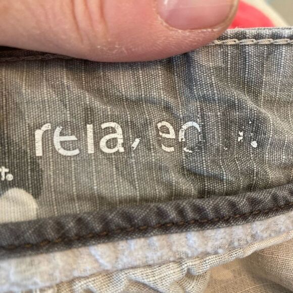 Carhartt camo relaxed crop pants w/ cargo pockets - Picture 11 of 13